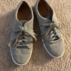 Caslon Women’s Gray Suede Sneaker size 9